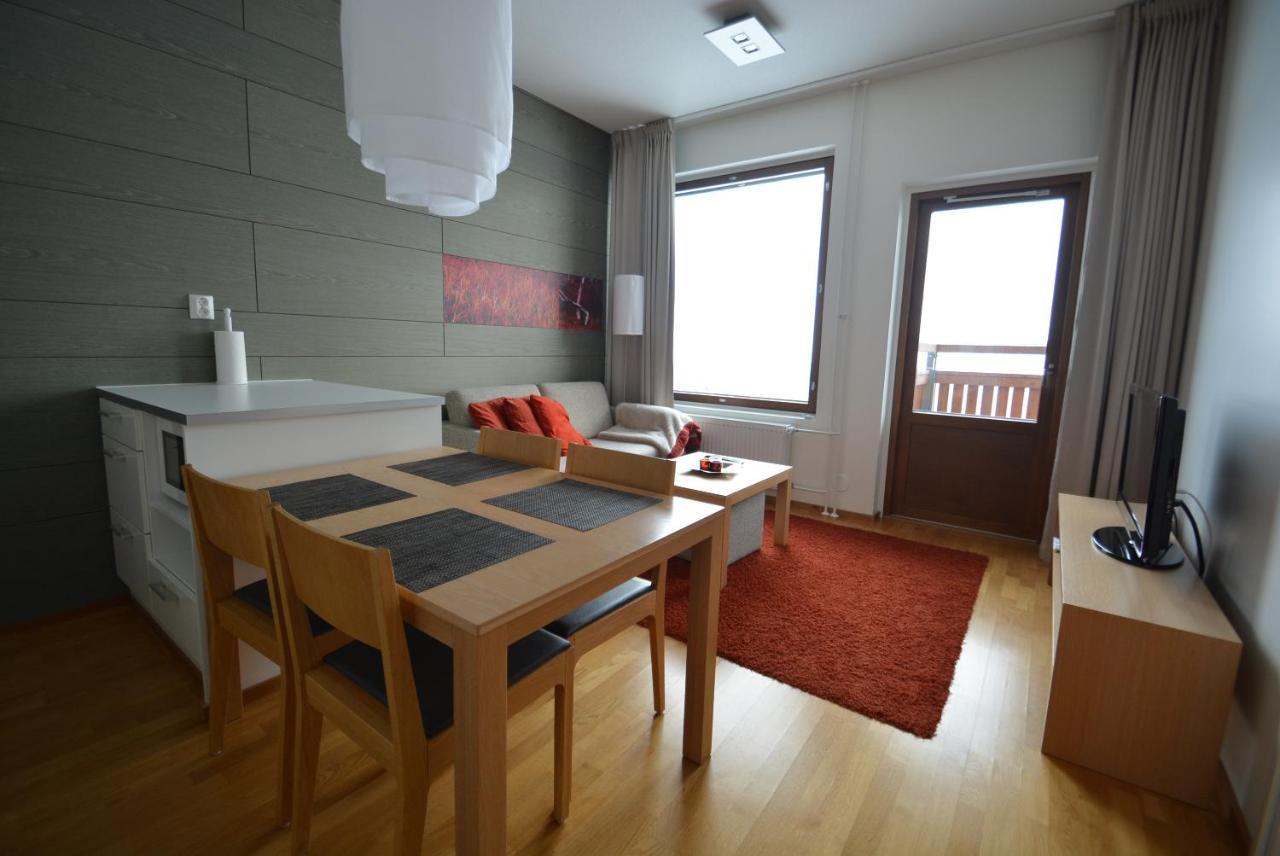 Yllaeshuiput Apartment Yllasjarvi Exterior photo
